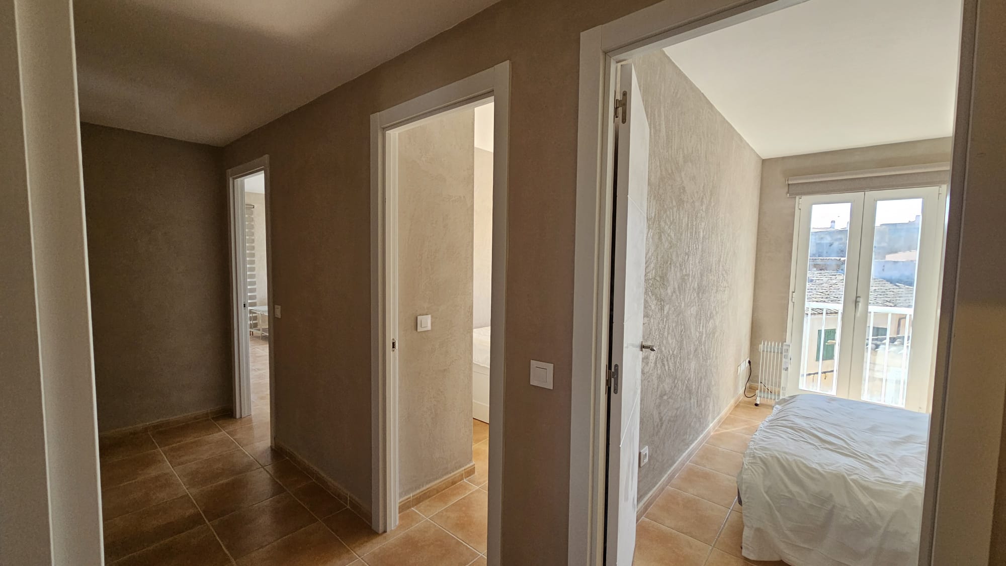 Pasillo y distribución interior